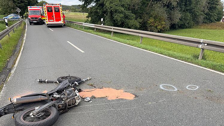 Bei Kasendorf von Straße abgekommen: jugendlicher Mopedfahrer verletzt