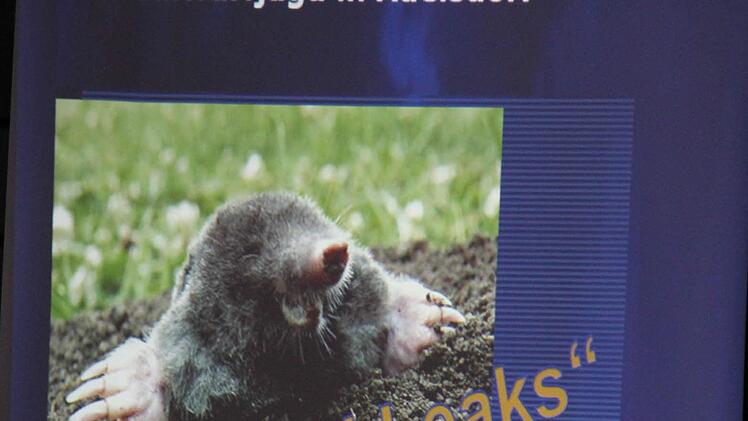 Aus den "Tagesthemen": Maulwurfsjagd in Adelsdorf