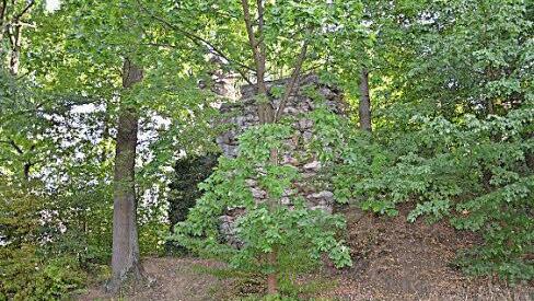 Heute ist das Bauwerk eingewachsen und gesperrt.  Foto: Bernhard Panzer