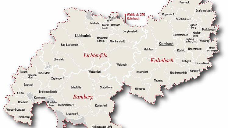 Vor der Bundestagswahl im nächsten Jahr dreht sich bei den Parteien im Wahlkreis 240 Kulmbach derzeit das Personalkarussell. Grafik: Franziska Schäfer