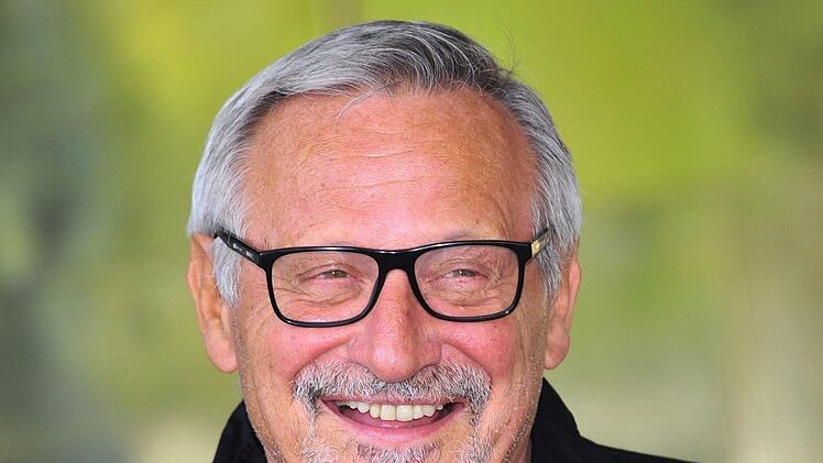 Konstantin Wecker: Der Liedermacher tritt am 28. März in Würzburg auf. Im Interview erzählt er, warum er an die Poesie als Instrument des Widerstandes glaubt. Foto: Ursula Düren/dpa