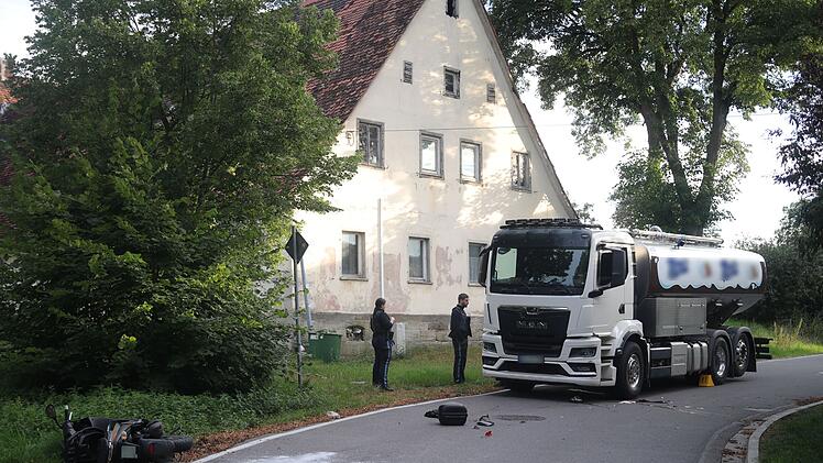 17-jährige Rollerfahrerin bei Unfall im Kreis Ansbach schwer verletzt