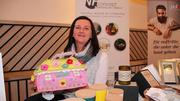 Nicole Hillenbrand öffnet ihr Geschäft zwar erst im Februar, hat die Messe aber bereits genutzt.