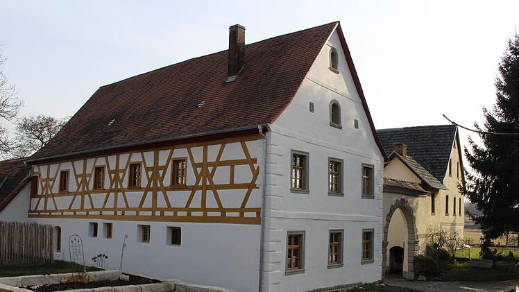 Ansicht von der Straße her   Foto: Evi Seeger