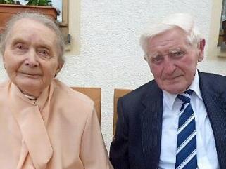 Seit 60 Jahren ein Paar: Maria und Ludwig Thürmer  Foto: Thomas Weichert