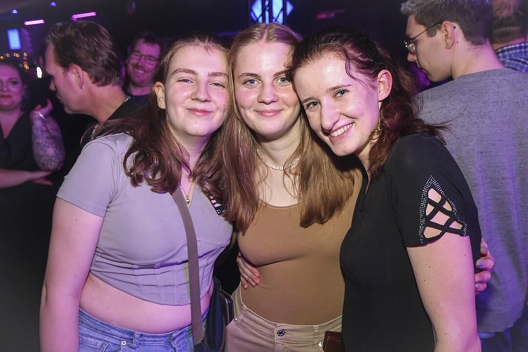 Die Kultband live im MCT