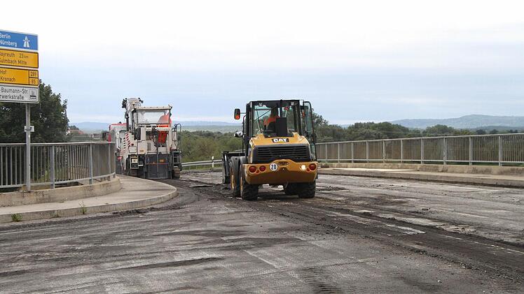 Sanierung der Brücke Theodor-Heuss-Allee/Vorwerkstraße. Foto: Jürgen Gärtner