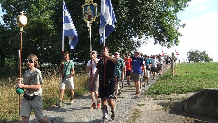 Viele junge Teilnehmer pilgerten heuer bei der Ramsthaler Wallfahrt nach Dettelbach mit. Der Termin für die nächste steht schon.