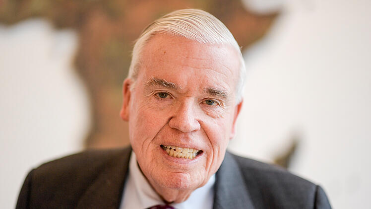 Klaus-Michael Kühne