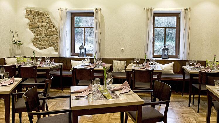 Blick in den modernisierten Gastraum. Foto: Sigismund von Dobschütz