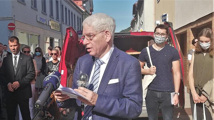 Dr. Josef Schuster, Präsident des Zentralrats der Juden in Deutschland, erinnerte an seine Brückenauer Wurzeln. Foto: Sigismund von Dobschütz