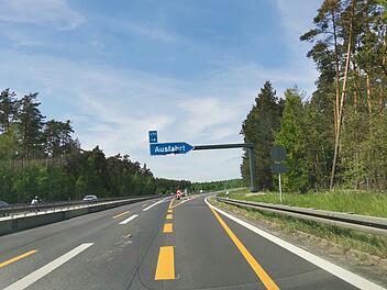 A3-Ausfahrt bei Kitzingen stellenweise gesperrt - "erhöhte Aufmerksamkeit"