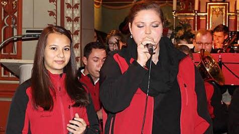 Natascha Mahr (links) und Madeleine Kerner  Foto: Martin Dirauf