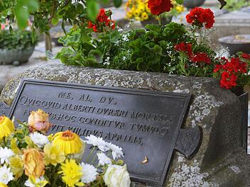Hier ruht auch der größte Sohne der Stadt Albrecht Dürer.  Fotos: Nikolas Pelke