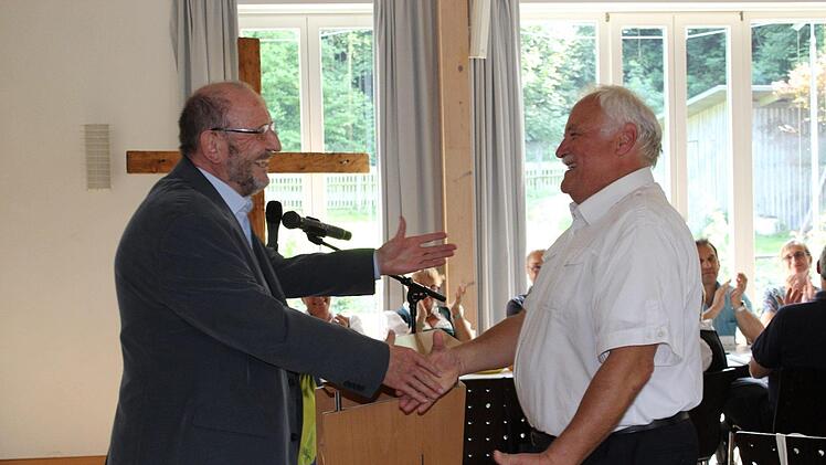 Verabschiedung von Pfarrer Albrecht Bischoff  Foto: Martin Modes