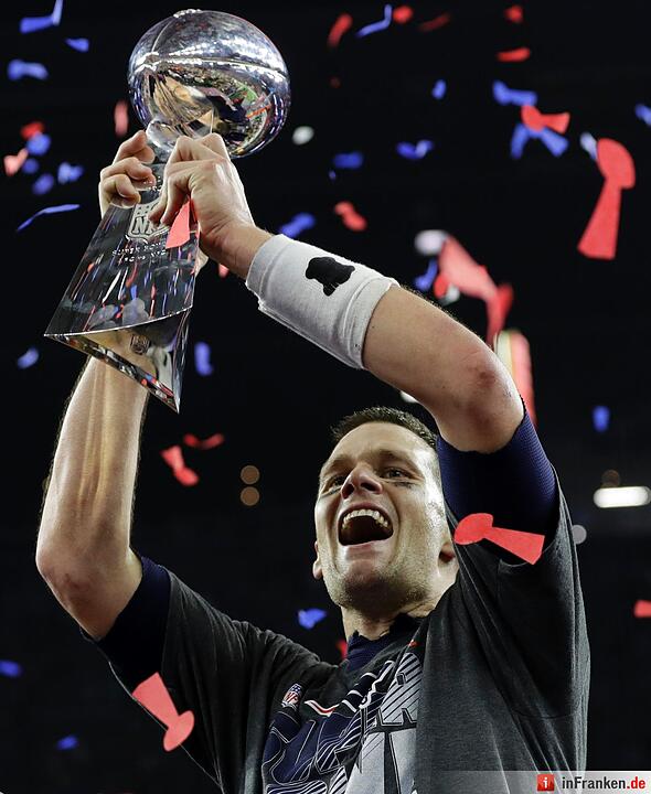 New England Patriots gewinnen 51. Super Bowl