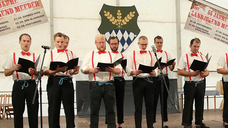 Der Knabenchor erhielt für seine Liedvorträge viel Applaus. Foto: Michael Stelzner