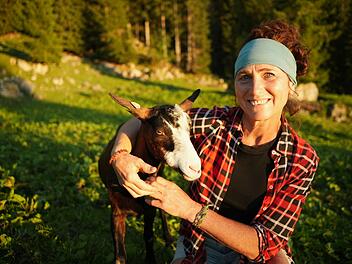 Martina lie&szlig; f&uuml;r ihren neuen Beruf ihre Vergangenheit in weiten Teilen hinter sich.