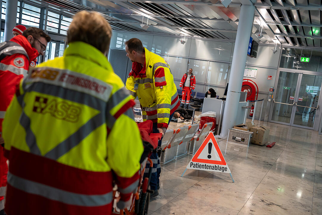 Großübung am Nürnberger Flughafen