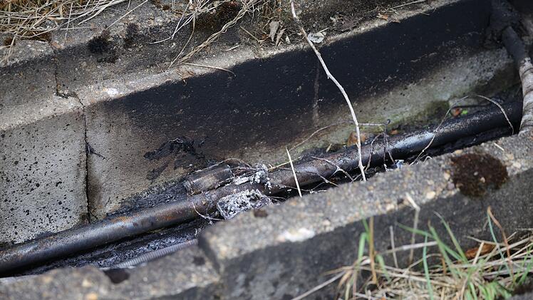 Weiterer Brandanschlag auf wichtige Bahnstrecke - Düsseldorf