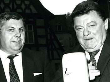 Der gebürtige Grünlaser Hofmann war mit Politgrößen auf du und du, pflegte intensive Kontakte nach München, etwa zu Ministerpräsident Franz-Josef Strauß Foto: Archiv
