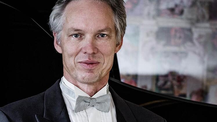 Martin HütterottPR