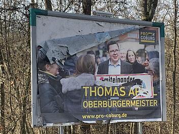 Zur zeitlichen Einordnung: Als das Wahlplakat in der Uferstraße in Coburg geklebt wurde, konnten wohl nur wenige Menschen in Deutschland etwas mit dem Begriff "Lockdown" anfangen.Foto: Oliver Schmidt