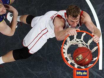 Gro&szlig;e Ehre f&uuml;r die Brose Baskets und Nicolo Melli. Der italienische Nationalspieler wurde von der Euroleague zum besten Spieler des Monats November ausgezeichnet. Auf ihn wird es am Donnerstag gegen Moskau auch ankommen. Foto: Daniel L&ouml;b