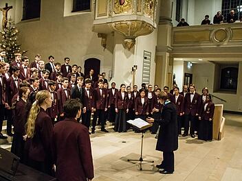 Beeindruckendes Wiederhören: Nach 2011 und 2014 gastierte der St. Peters Chorale aus Brisbane erneut in der Coburg Morizkirche und begeisterte mit seinem Gesang zahlreiche Zuhörer.Foto: Jochen Berger