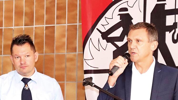 Wolfgang Kalb (l.) und Bürgermeister Ludwig Wahl