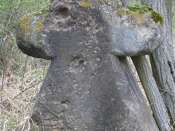 Das Steinkreuz zwischen Untersteinach und KauerndorfErich Olbrich