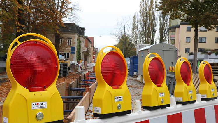 Dem festgenommenen Thüringer werden mindestens zehn Einbrüche auf verschiedenen Baustellen in den Dienstbereichen der Polizeiinspektionen Coburg, Kronach und Neustadt bei Coburg zur Last gelegt. Symbolbild: Barbara Herbst