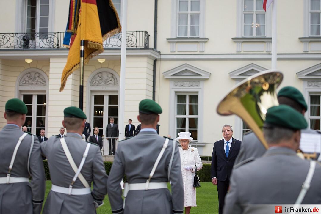 Britische Queen besucht Deutschland