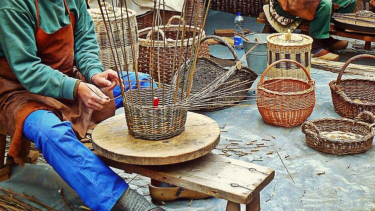 Lichtenfelser Korbmarkt er&ouml;ffnet am Freitag: Flecht-Kultur mit Workshops, Musik und Ausstellungen