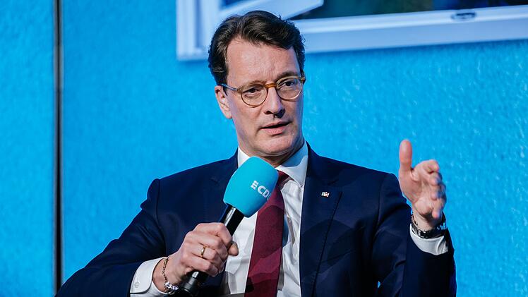 Hendrik W&uuml;st ist seit 2021 der Ministerpr&auml;sident von Nordrhein-Westfalen.