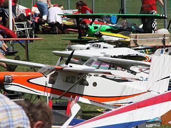 Dieses Wochenende startet wieder das Flugfest zwischen Rannungen und Pfersdorf. Foto: Archiv