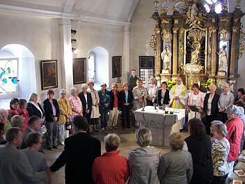 Gottesdienst mit Pfarrer Hetzel für den Frühstückstreff in der Marienkapelle Foto: Manfred Welker