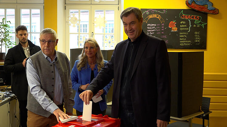 Söder gibt Stimme in Nürnberg ab - "Bin kein Fan der Breifwahl"