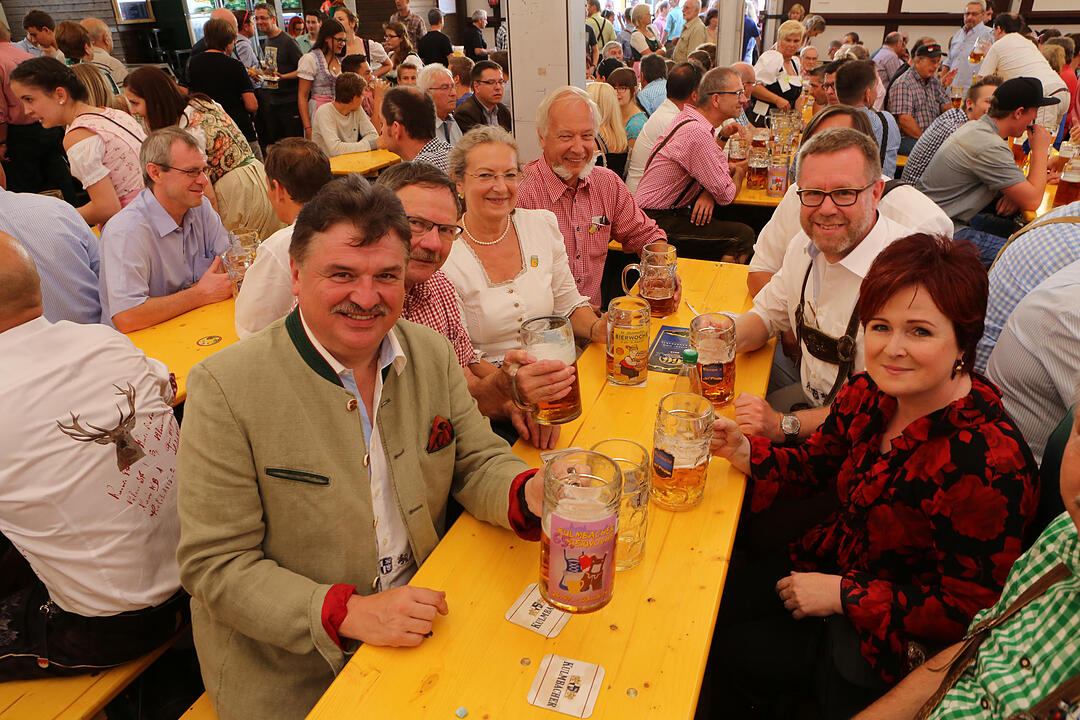 Eröffnung der Kulmbacher Bierwoche mit Büttnertanz und Bieranstich; Foto: Barbara Herbst