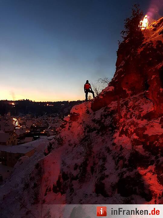 Beschluss der Ewigen Anbetung in Pottenstein - Lichterfest  in der Fränkischen Schweiz