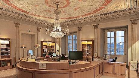 Empfangstheke in der Landesbibliothek Coburg.