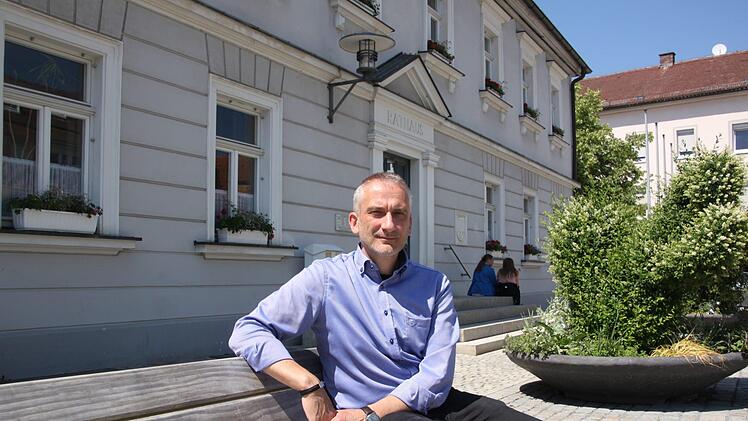 Alexander Schulz will für die Höchstadter CSU als Kandidat bei der Bürgermeisterwahl im nächsten Jahr ins Rennen gehen. Foto: Franziska Rieger