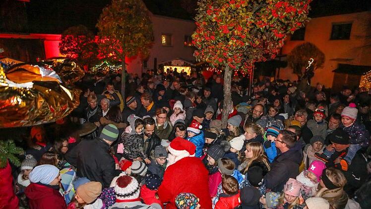 Beim Bischberger WeihnachtsmarktFoto: Barbara Herbst