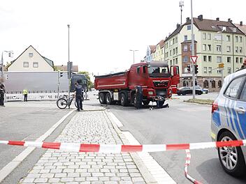Nürnberg: Lkw erfasst E-Bike