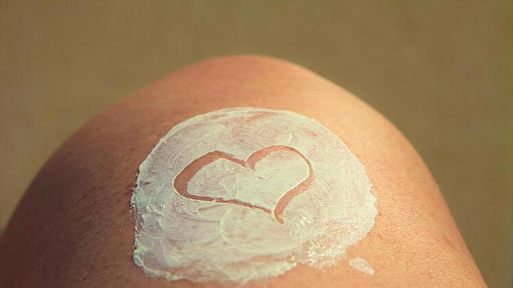 Kinder-Sonnencremes bei Stiftung Warentest: Im Test befinden sich 17 Sonnencremes.