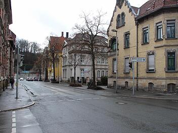 Die Mohrenstraße muss zwischen Lossau- und Kanalstraße für sechs Wochen gesperrt werden. Foto: Ulrike Nauer