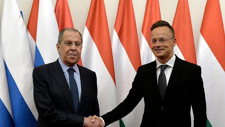 Au&szlig;enminister Lawrow zu Besuch in Ungarn