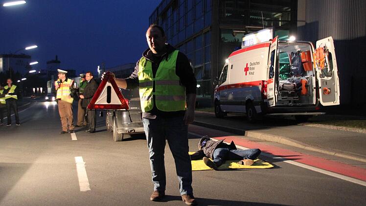 Auch ein Warnschild sollte möglichst schnell aufgestellt werden.