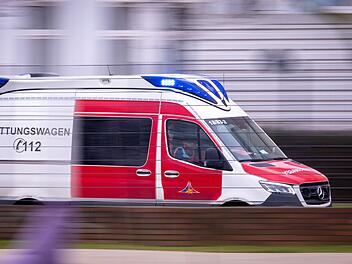 Unfall in Bad Kissingen: Autofahrerin übersieht Fußgänger