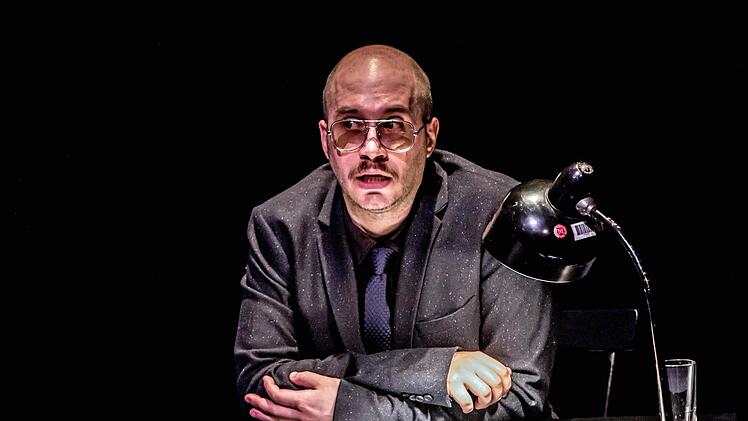 Thorsten Köhler las ausgewählte Texte zum Thema Richard Wagner.Foto: Jochen Berger